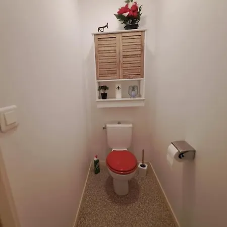 Dans Neuve - 5 Places Apartment *