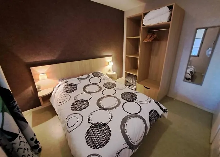 Dans Résidence Neuve - 5 Places Appartamento Nérac